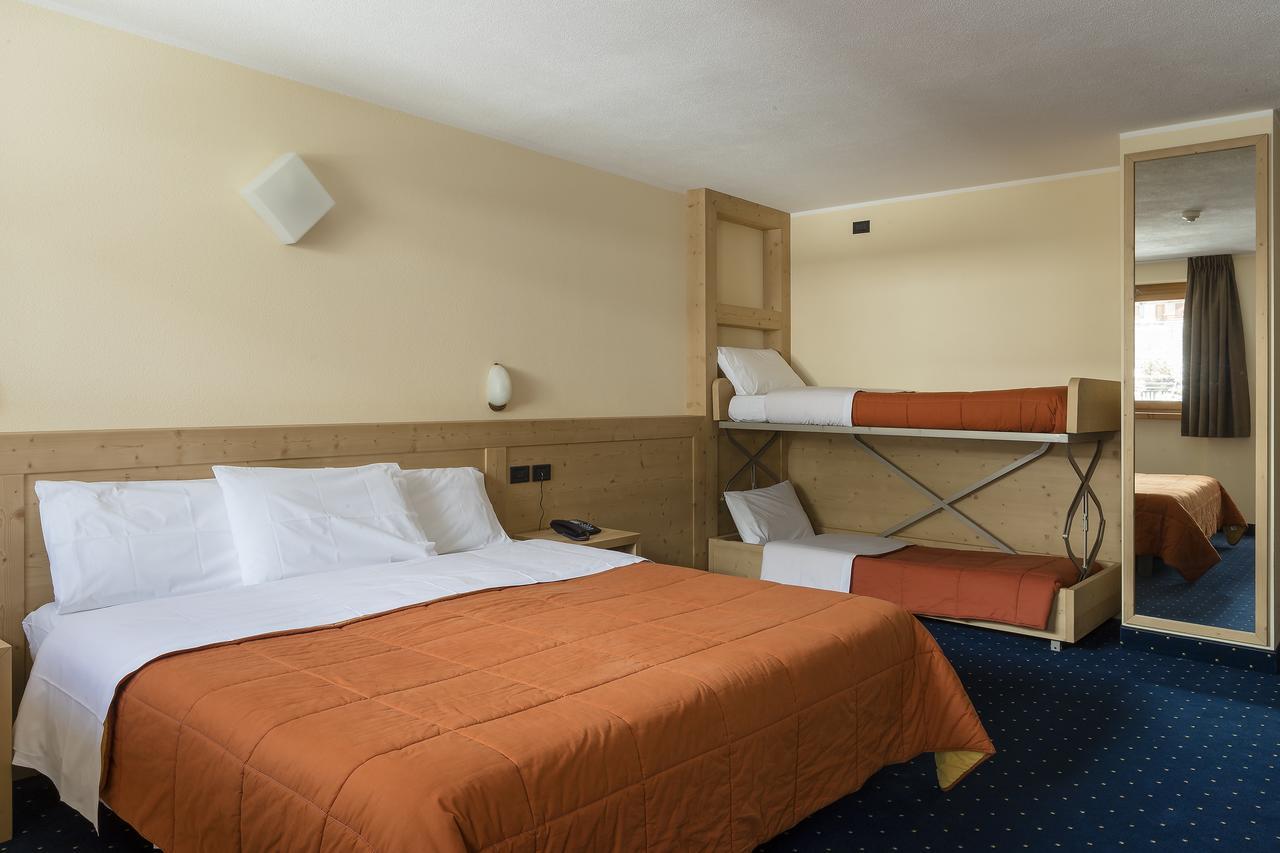 Hotel Nordik Santa Caterina Valfurva Luaran gambar